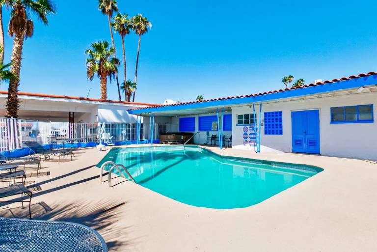 Historic Coronado Motor Hotel by OYO — photo 3