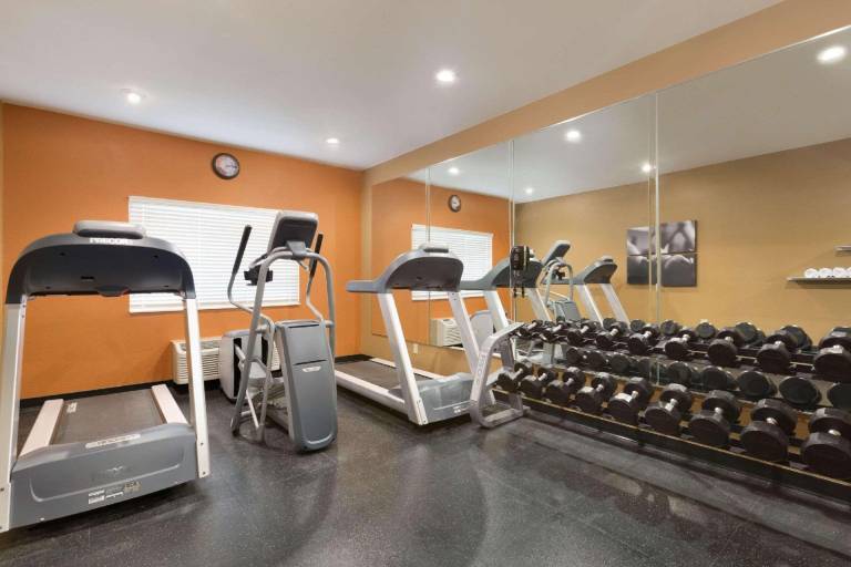 Country Inn & Suites by Radisson, Rochester, MN — photo 5