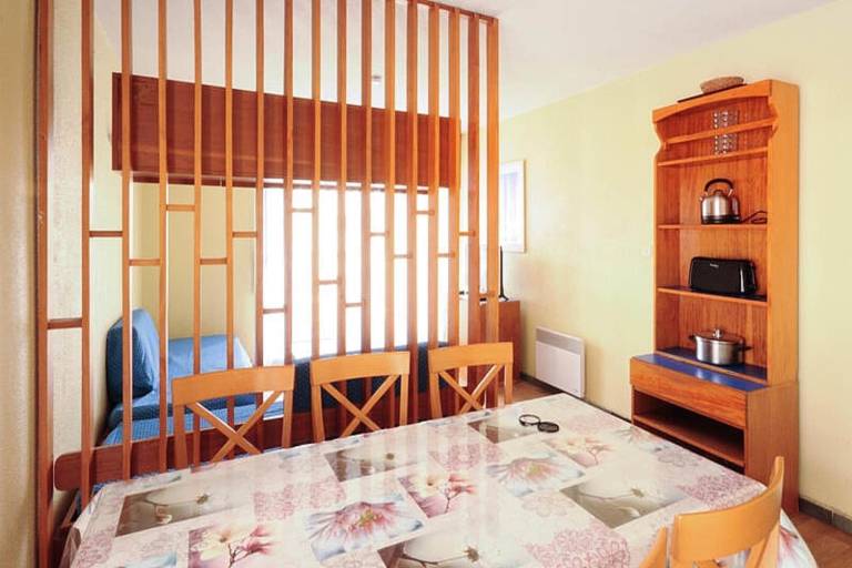 Apartment with terrace — photo 4