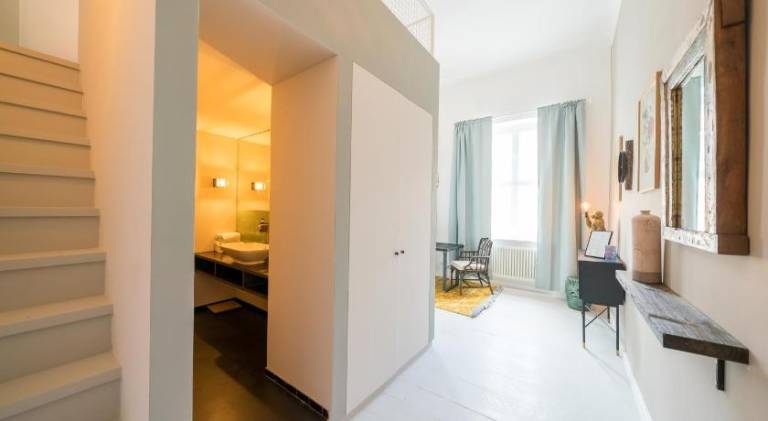 Apartment | Near St. Nicholas Church — photo 2