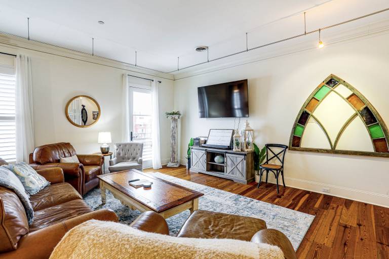 Steps to Oxford Square: Ole Miss Game Day Condo in Oxford, MS