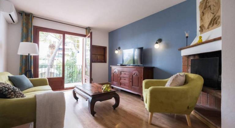 3 bedroom Apartment with private garden on top location Sitges centre beach — photo 2