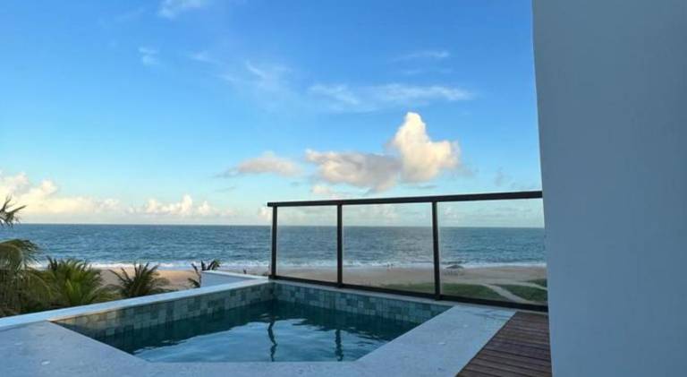 Rental apartment with pool & hot tub — photo 3