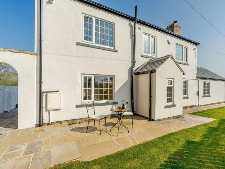 Cottage with yard in Thirsk