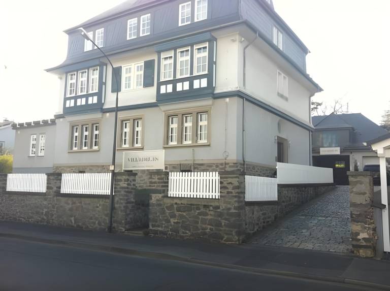 VILLA ADELEes BOUTIQUE HOTEL in Alsfeld