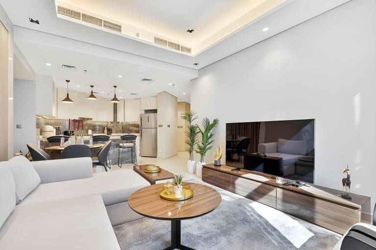 Fully equipped vacation home with pool | Pets allowed in Dubai