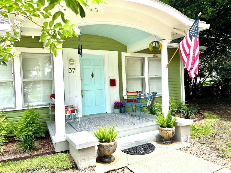 House Natchez