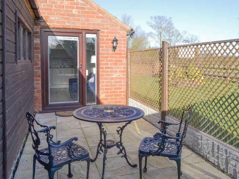 Child-friendly lovely cottage with garden | River view | Dogs allowed — photo 3