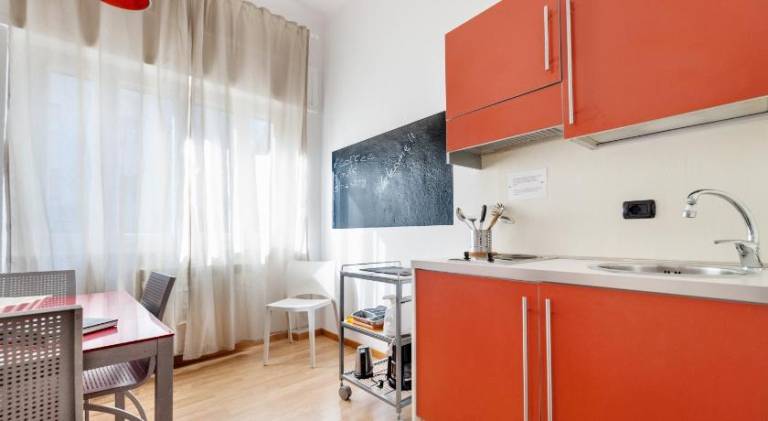 Apartment with garden | Near Piazza dell'Anfiteatro — photo 2