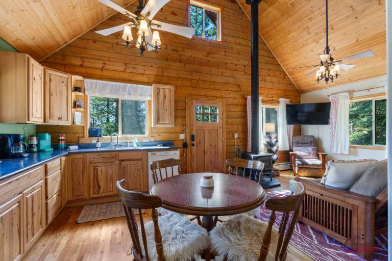 House with barbeque | Mountain view — photo 5
