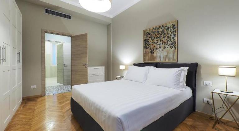 Rental apartment | Next to Milan Cathedral — photo 2