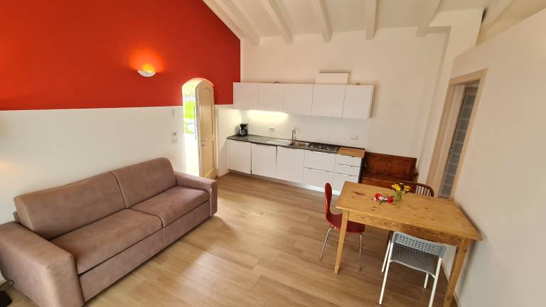 Villetta 56 Rosso Vista lago balcony — photo 4