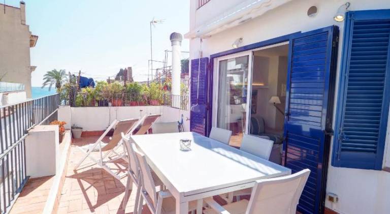 Holiday apartment with 1 room for 5 persons in Sitges