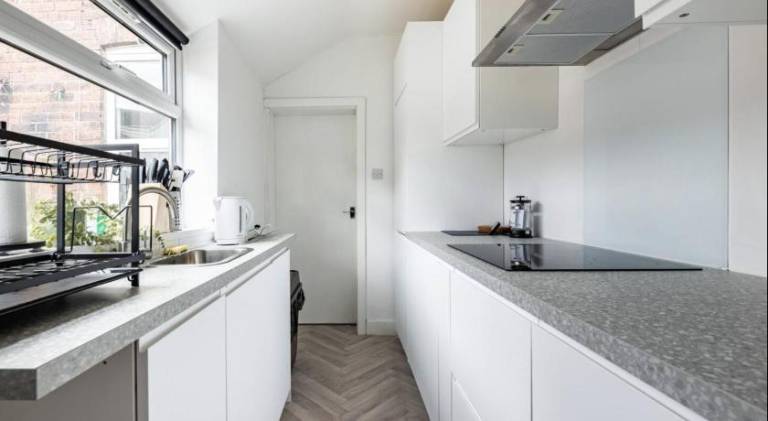House with 2 rooms for 6 persons — photo 4