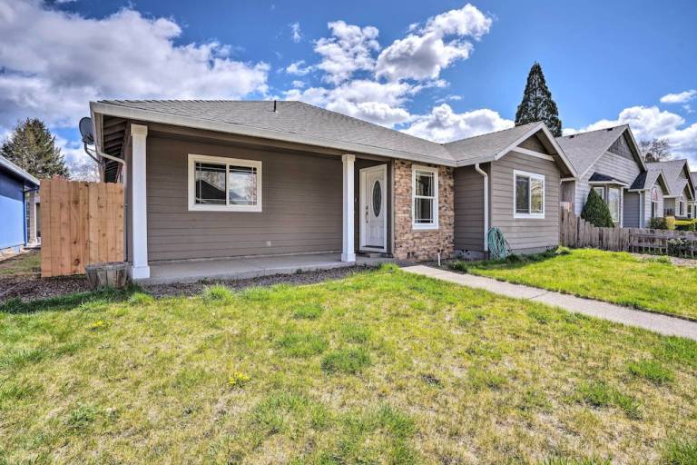 House  Grants Pass