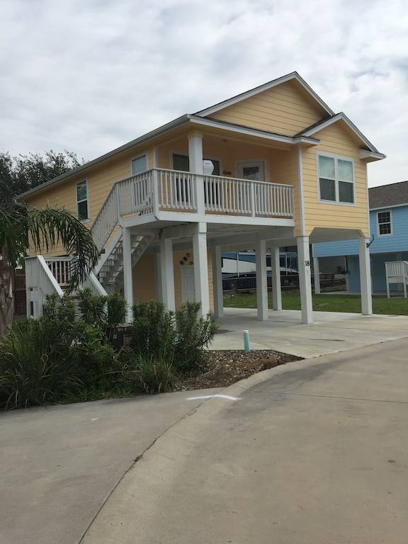 Aransas Pass, TX Vacation Rentals from 56 Hometogo