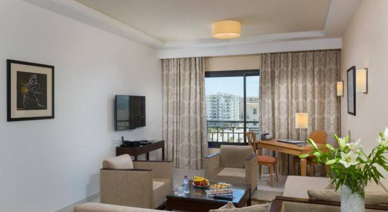 Le Corail Suites Hotel — photo 2