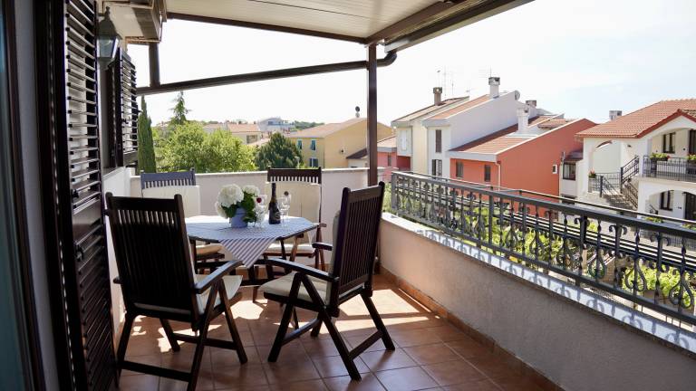 APARTMENT ENZO 2 2 APARTMENTS IVO ROVINJ CROATIA
