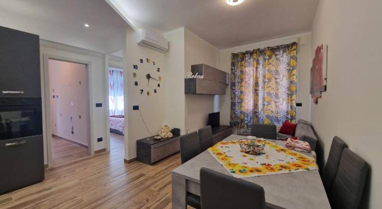 Apartment with 2 rooms for 6 persons — photo 3