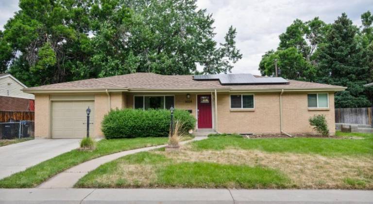 Pleasant house | Perfect for remote work | Dogs allowed in Wheat Ridge, CO