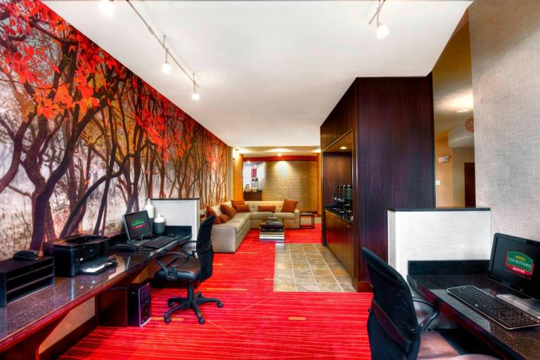 Courtyard by Marriott Keene Downtown — photo 5