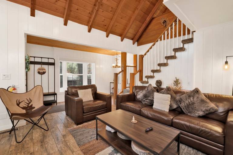 Cabin with grill | Mountain view — photo 4