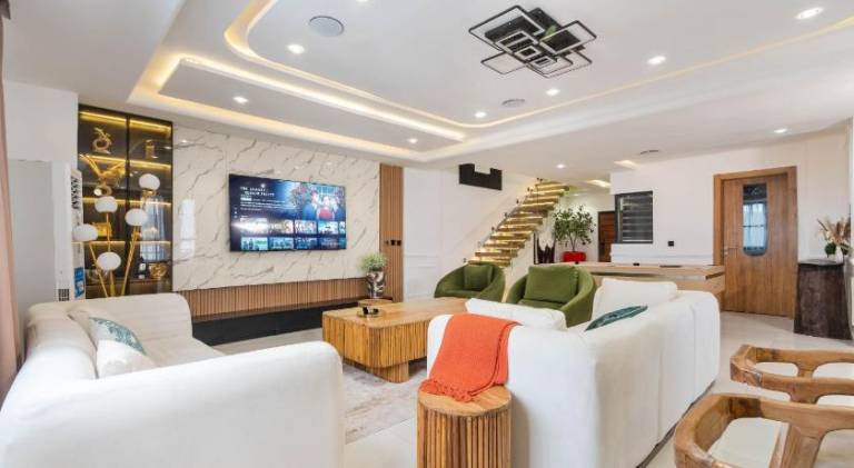 Charming apartment | Pets allowed in Lekki
