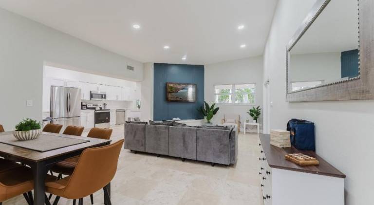 Spacious vacation home with pool | Good for workation | Dogs allowed — photo 3