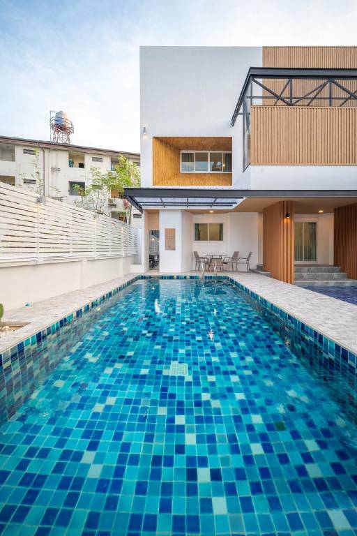 200 m² Villa