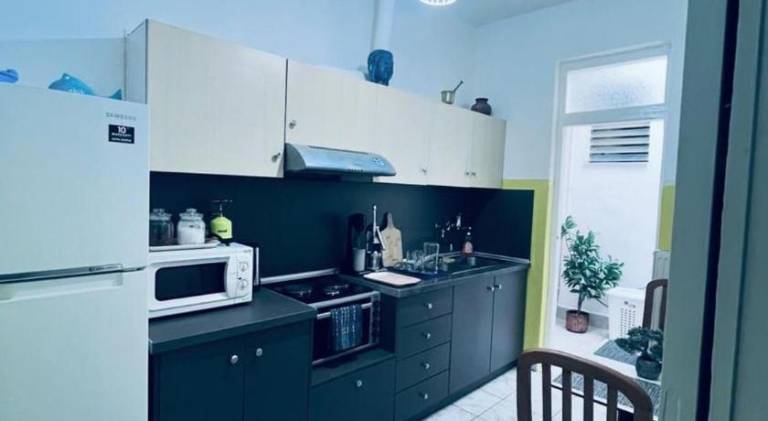 Beautiful rental apartment with patio | Perfect for remote work | Pets are welcome — photo 4