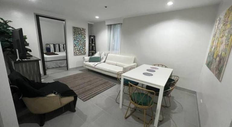 Rental apartment with pool — photo 2
