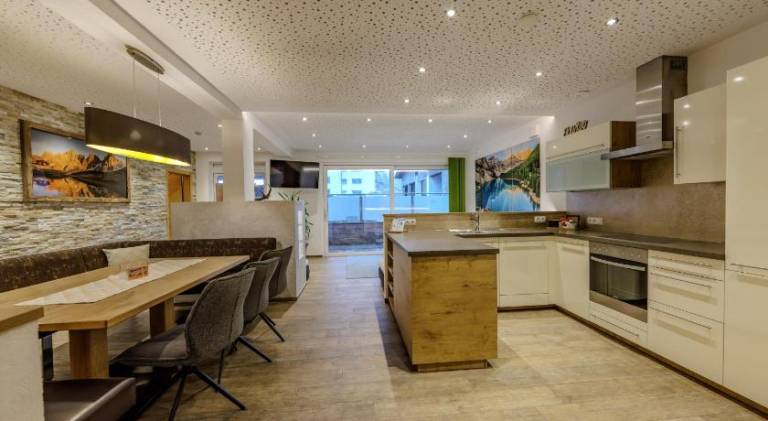 Holiday apartment with barbeque & terrace — photo 2