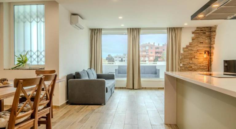 Holiday apartment with pool — photo 2