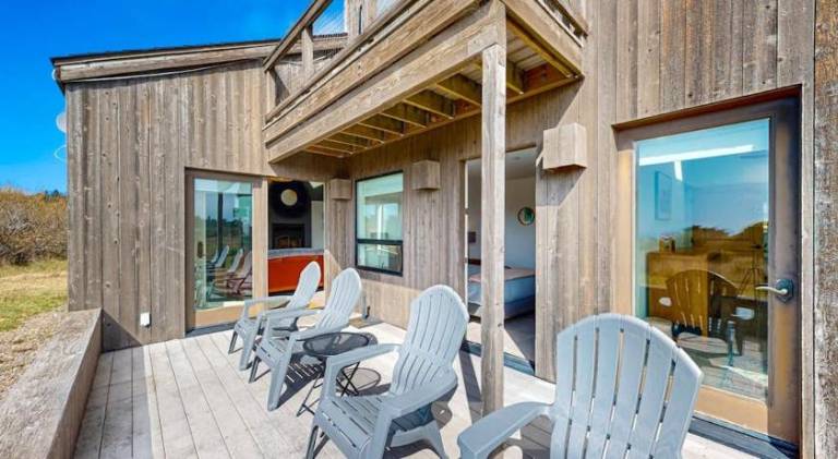 Spacious house with jacuzzi & pool | Beach nearby | Pets allowed — photo 4