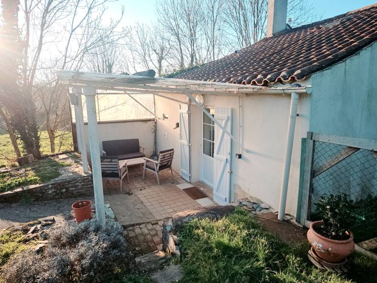 Villa  Saint-Germain-l'Aiguiller