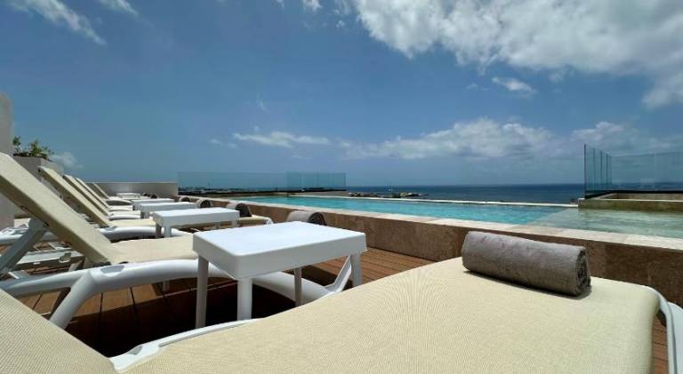 Beautiful holiday apartment with terrace & pool | Close to the beach | Dogs allowed — photo 3