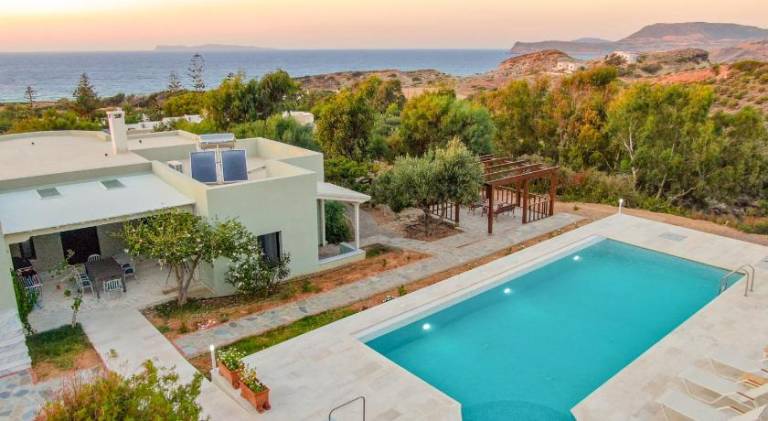 Villa with private pool, garden & barbecue in Sitia