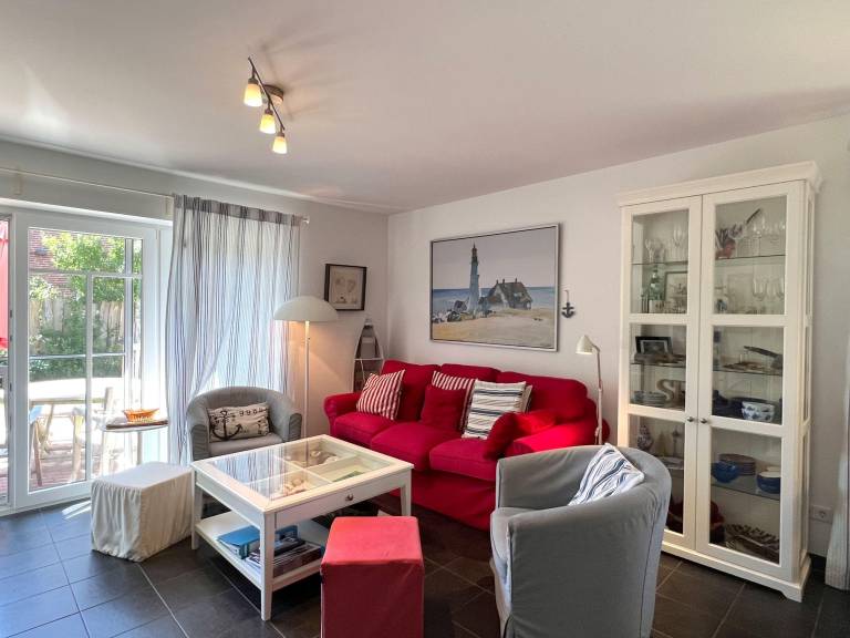 Fully equipped vacation home with barbeque & patio | Pets are welcome — photo 2
