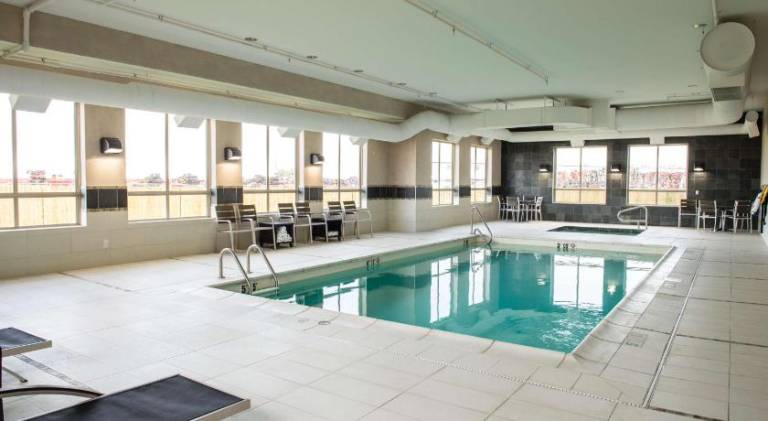 Hampton Inn & Suites by Hilton Regina East Gate — photo 4