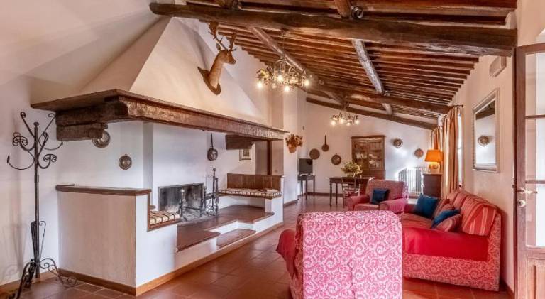 Family-oriented pleasant villa with garden, terrace & barbecue | Pets allowed — photo 2