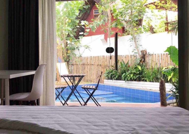 Vacation home with pool in General Luna