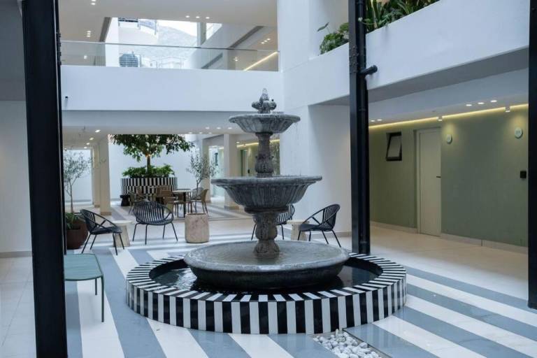 Luxuriöses Sea Point Apartment mit eigenem Eingang