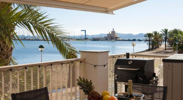 Holiday apartment | Next to the beach | Pets are welcome in Cartagena