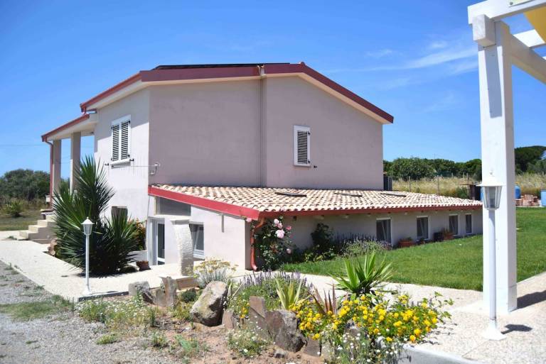 Bed and breakfast  Portoscuso