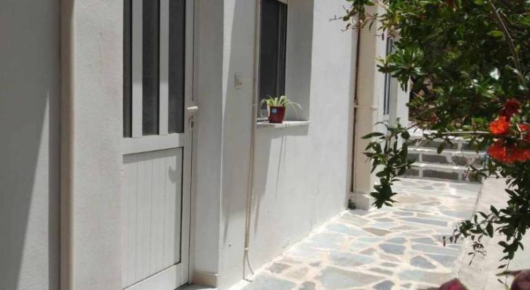 Pleasant apartment with terrace & yard | Dogs allowed — photo 4
