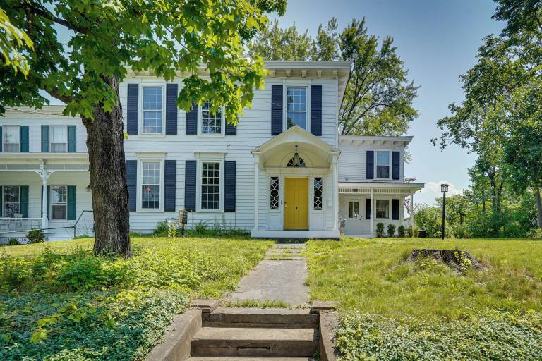 House  Coxsackie