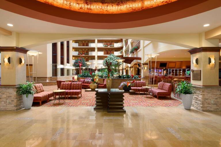 Embassy Suites by Hilton Norman Hotel & Conference Center — photo 2