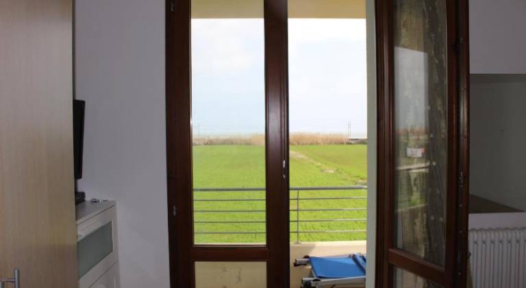 Holiday apartment with 2 rooms for 6 persons — photo 4