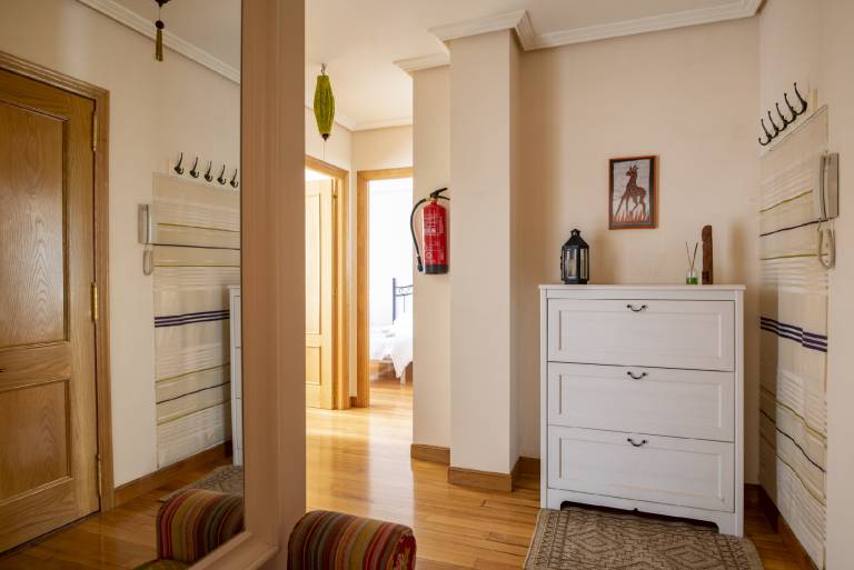 Apartment with 2 rooms for 5 persons — photo 4