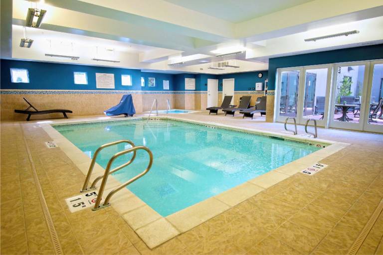 Hampton Inn & Suites by Hilton Tacoma — photo 3